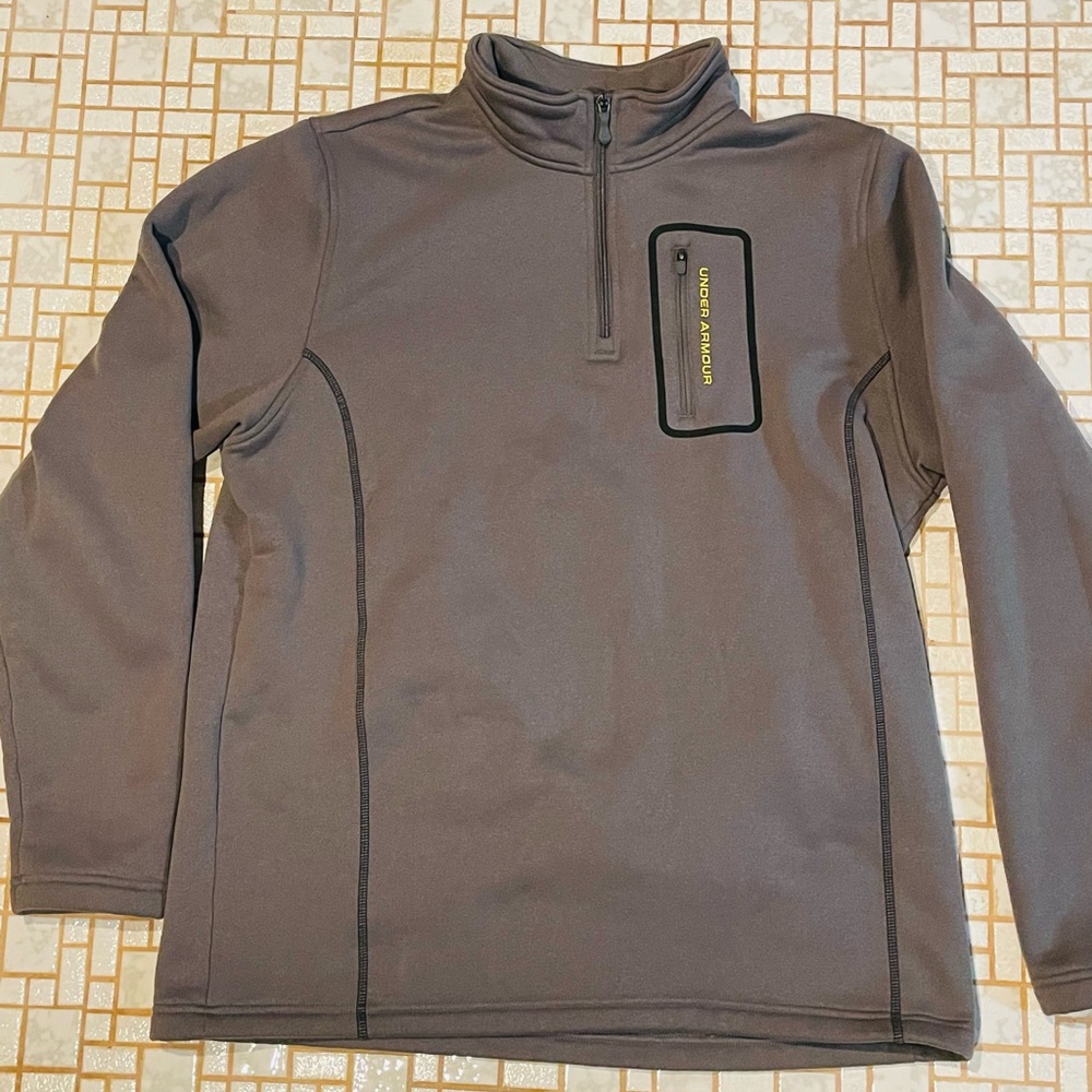 Mens Under Armour 1/4 Zip Sherpa Lined Size L very warm
